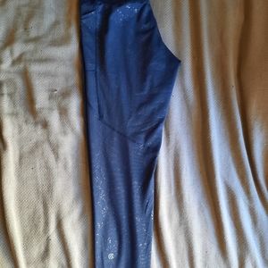 Used C9 leggings with pocket